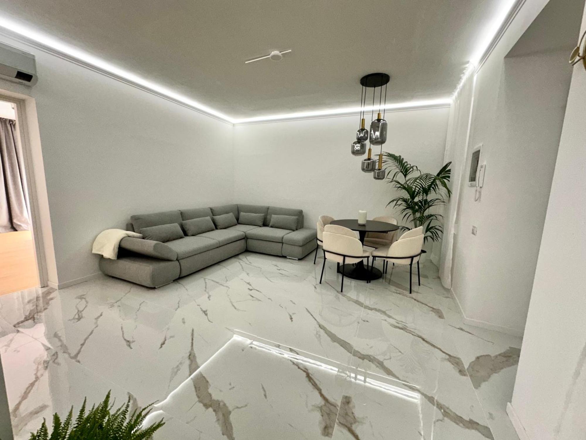 Luna Luxury Suite ベルガモ エクステリア 写真